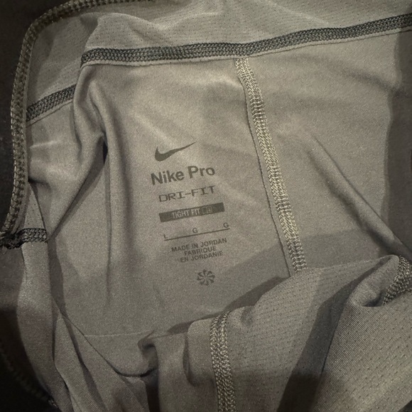 Nike Men's Boxer Briefs in Black, Gray, and Blue - Picture 4 of 4